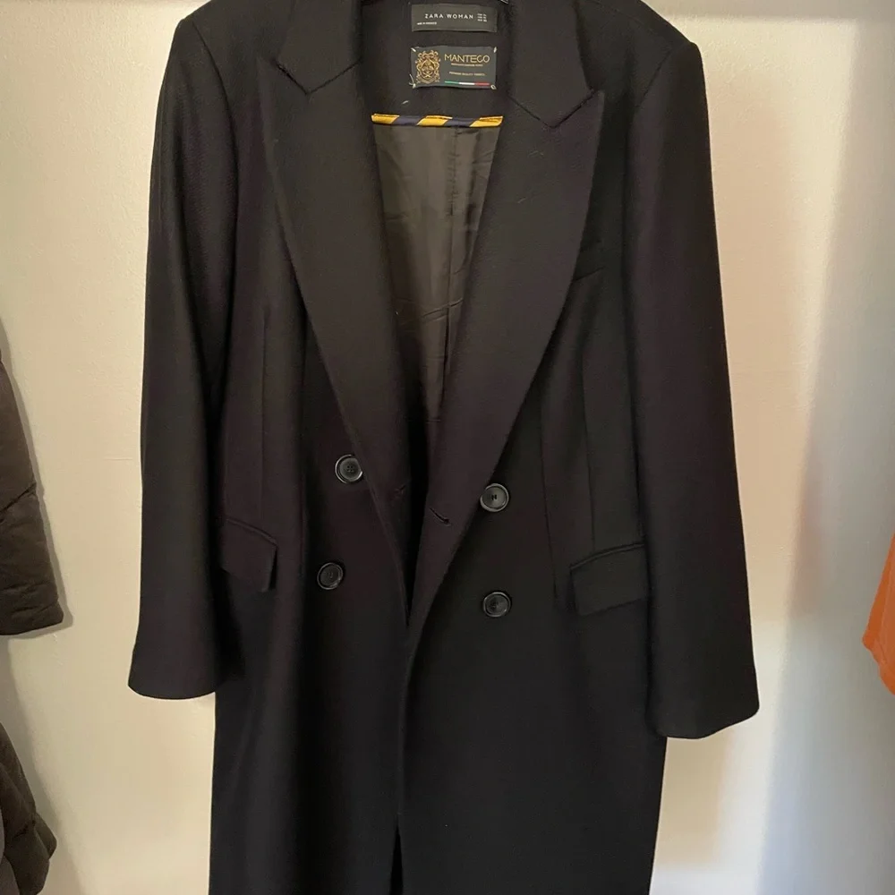 Women’s Zara Peacoat - Picture 2 of 4